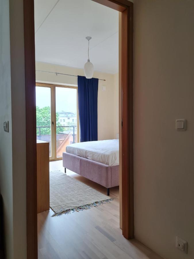 Cozy One Bedroom Apartment In City Center Reval Esterno foto