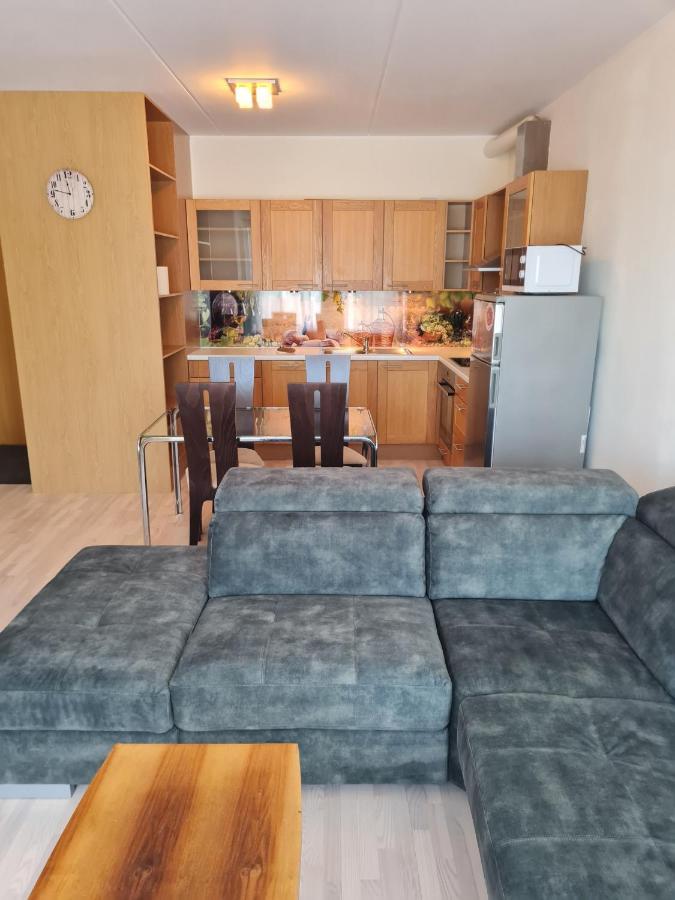 Cozy One Bedroom Apartment In City Center Reval Esterno foto