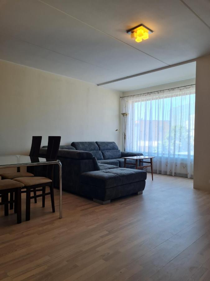 Cozy One Bedroom Apartment In City Center Reval Esterno foto